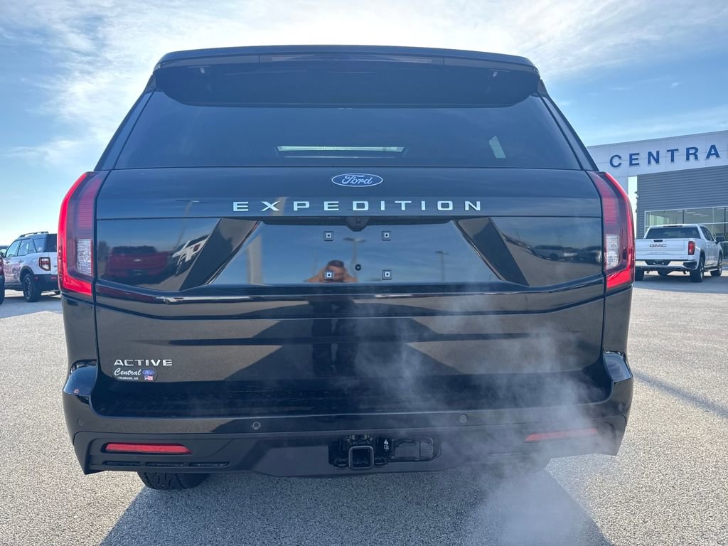 New 2025 Ford Expedition Active AWD/4WD image 11