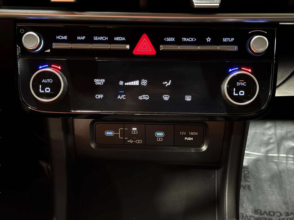 Certified 2026 Hyundai Tucson Blue SE AWD/4WD image 18