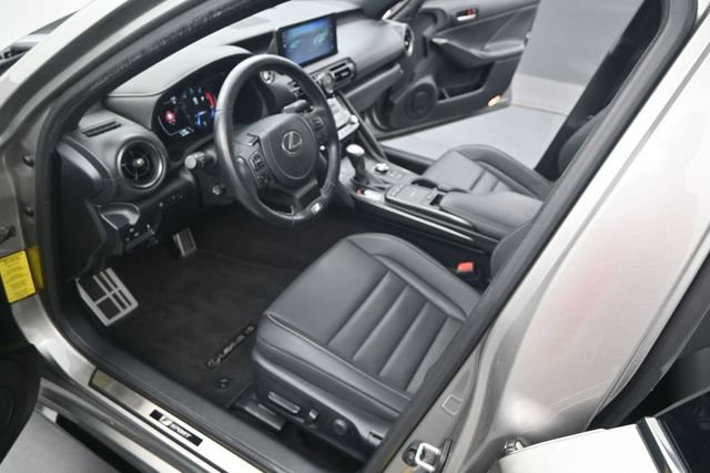 Used 2023 Lexus IS 350 F Sport RWD image 4