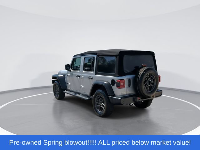 Used 2024 Jeep Wrangler Unlimited Sport AWD/4WD image 6