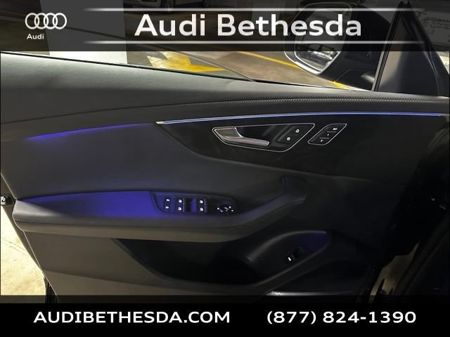 Used 2023 Audi Q8 Prestige w/ Prestige Package AWD/4WD image 14
