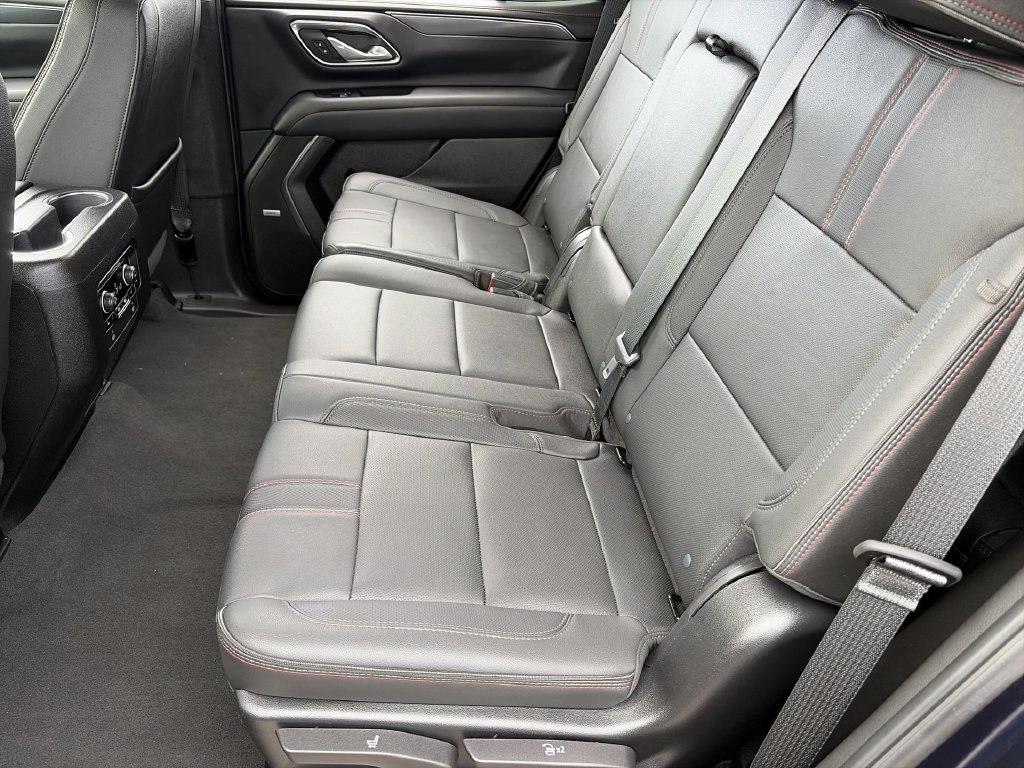 Used 2024 Chevrolet Tahoe RST w/ Luxury Package AWD/4WD image 33