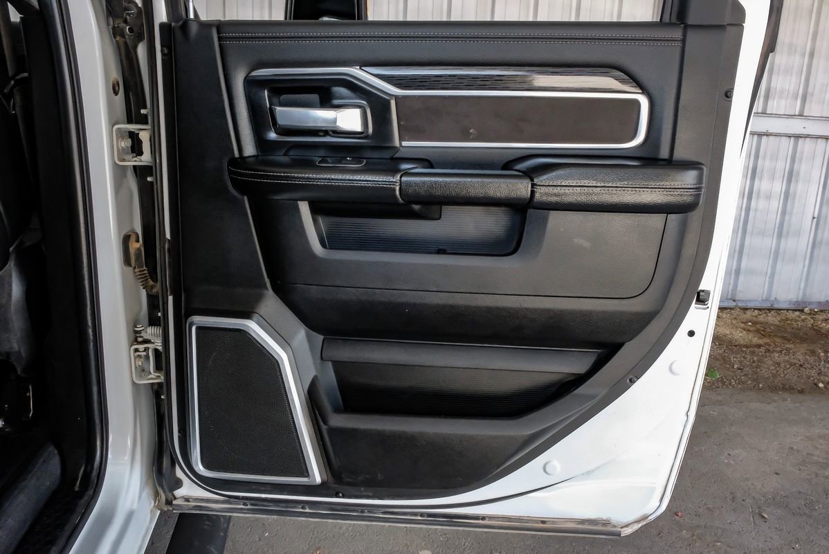 Used 2024 RAM 3500 Laramie w/ Night Edition image 48
