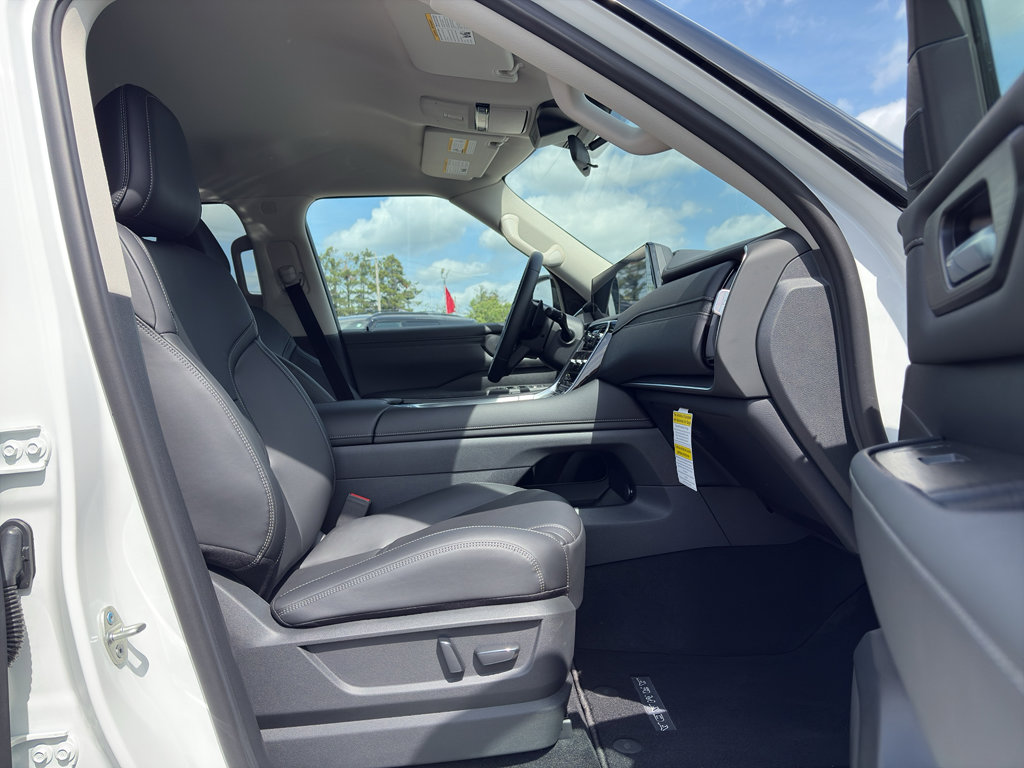 New 2026 Nissan Armada SV RWD image 16