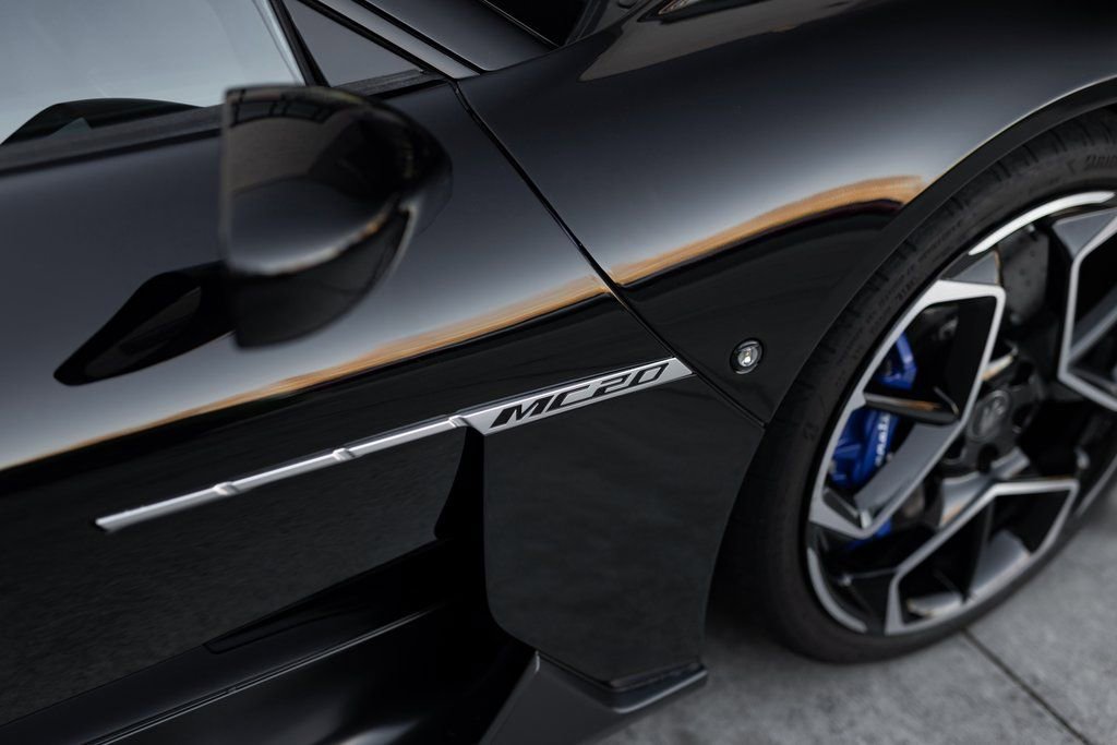 Used 2022 Maserati MC20 Coupe image 8