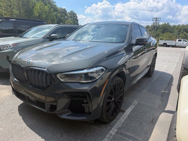 Used 2022 BMW X6 M50i AWD/4WD image 3
