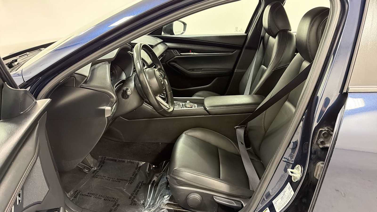 Used 2024 MAZDA MAZDA3 s FWD image 13