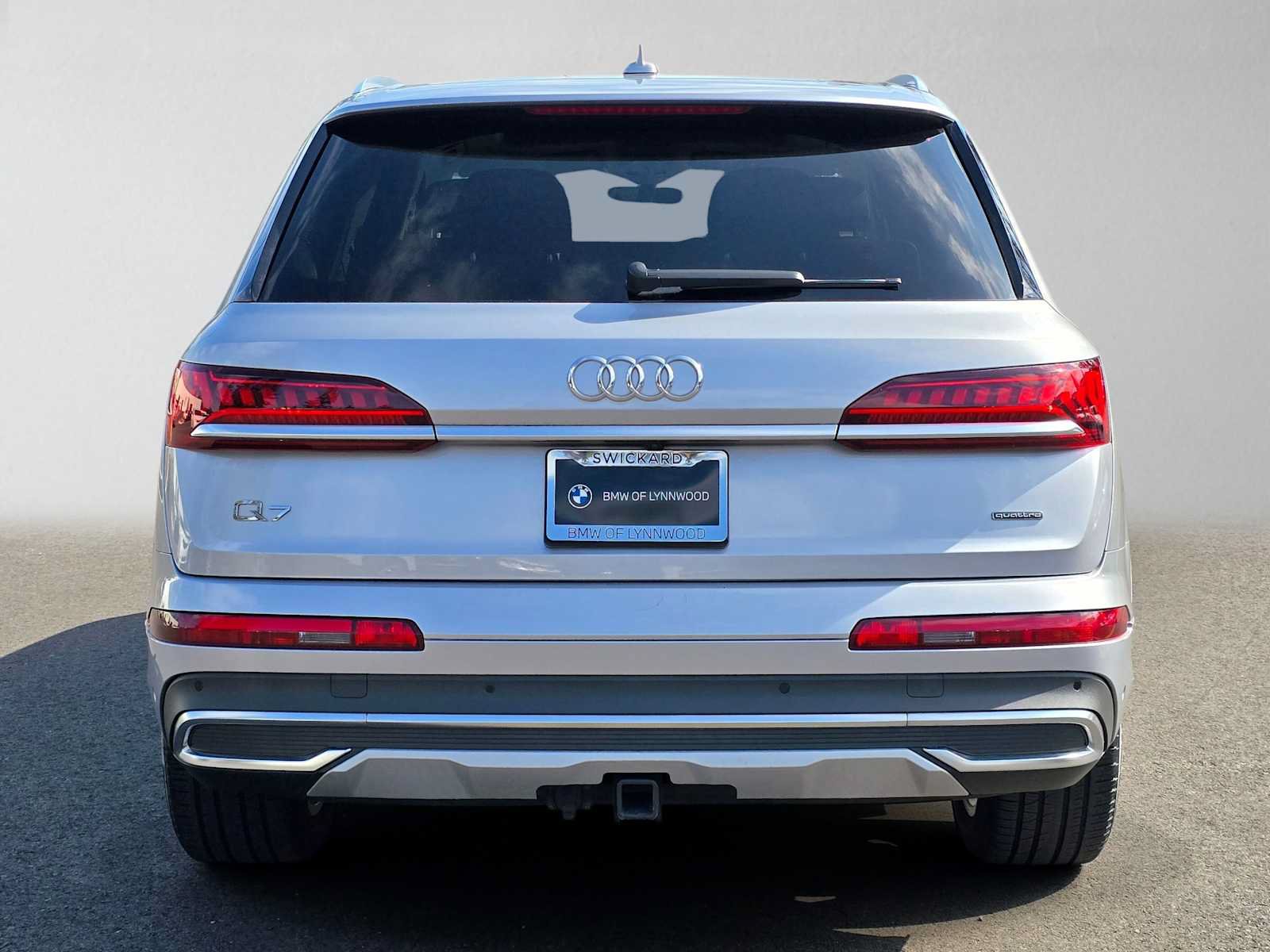 Used 2021 Audi Q7 3.0T Premium Plus w/ Premium Plus Package AWD/4WD image 4