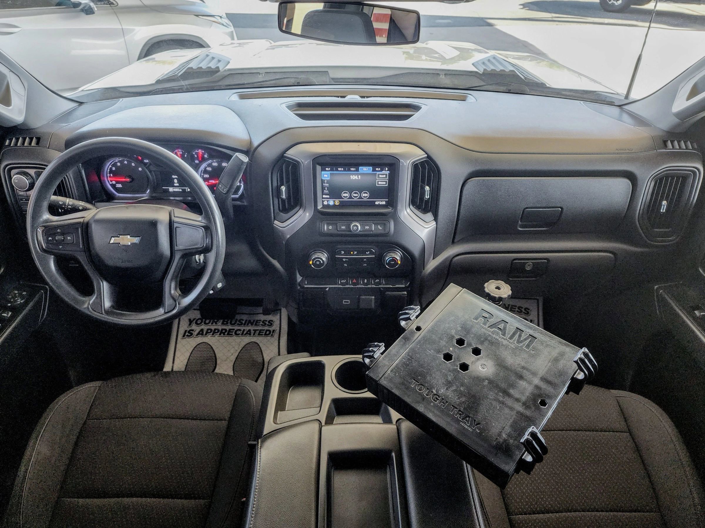 Used 2020 Chevrolet Silverado 2500 W/T w/ WT Fleet Convenience Package image 9