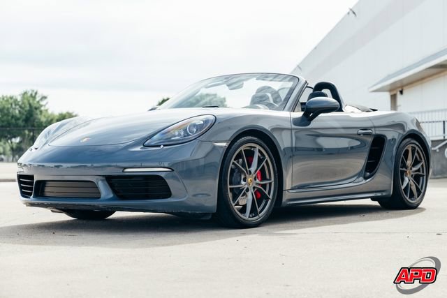 Used 2017 Porsche 718 Boxster S image 6