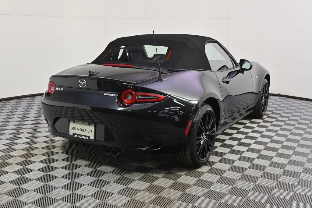 New 2026 MAZDA MX-5 Miata Club w/ Weather Package RWD image 6