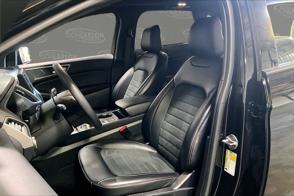 Used 2024 Ford Edge ST-Line image 13