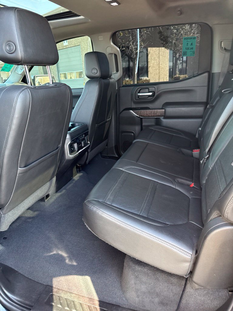 Used 2019 GMC Sierra 1500 Denali w/ Denali Ultimate Package AWD/4WD image 14