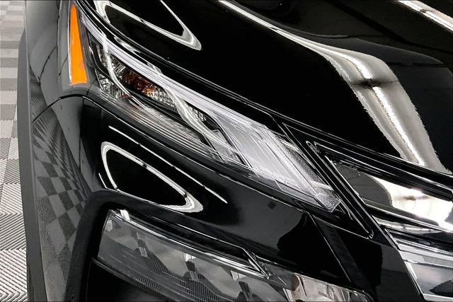 New 2026 Nissan Rogue S image 14