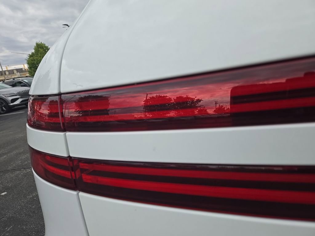 Used 2026 Genesis GV70 3.5T Sport Prestige image 10