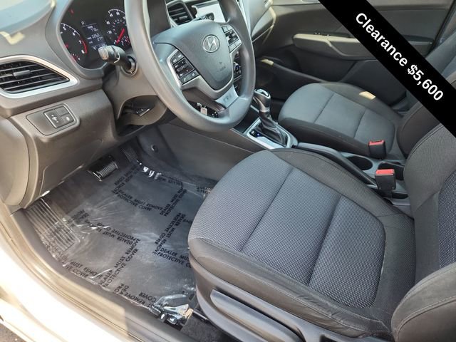 Used 2021 Hyundai Accent SE image 18