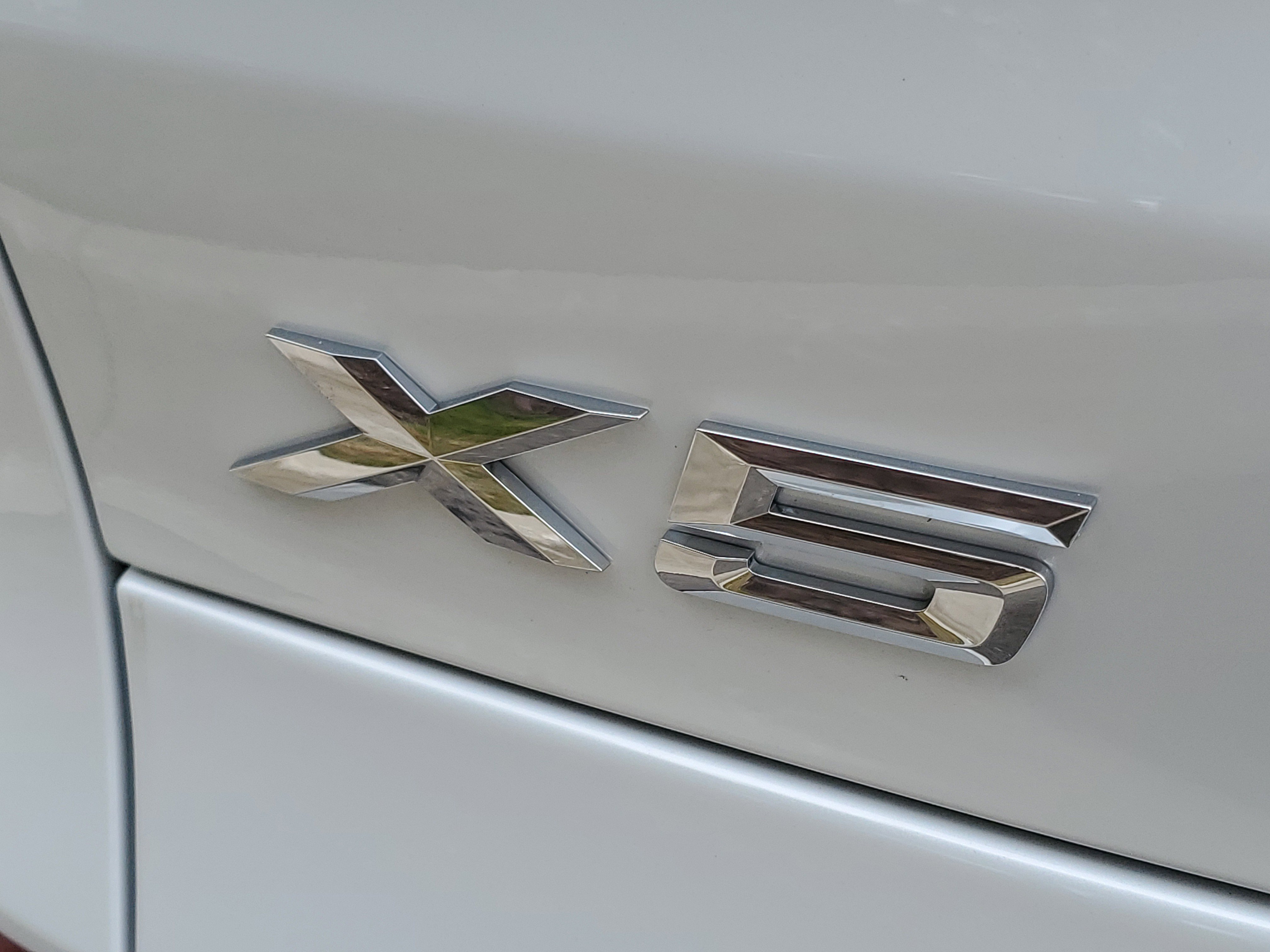 Certified 2024 BMW X5 xDrive40i w/ M Sport Package image 29