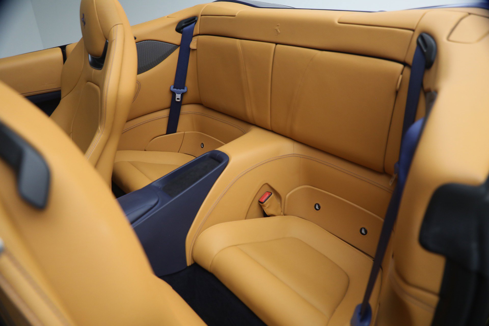 Certified 2022 Ferrari Portofino M image 19