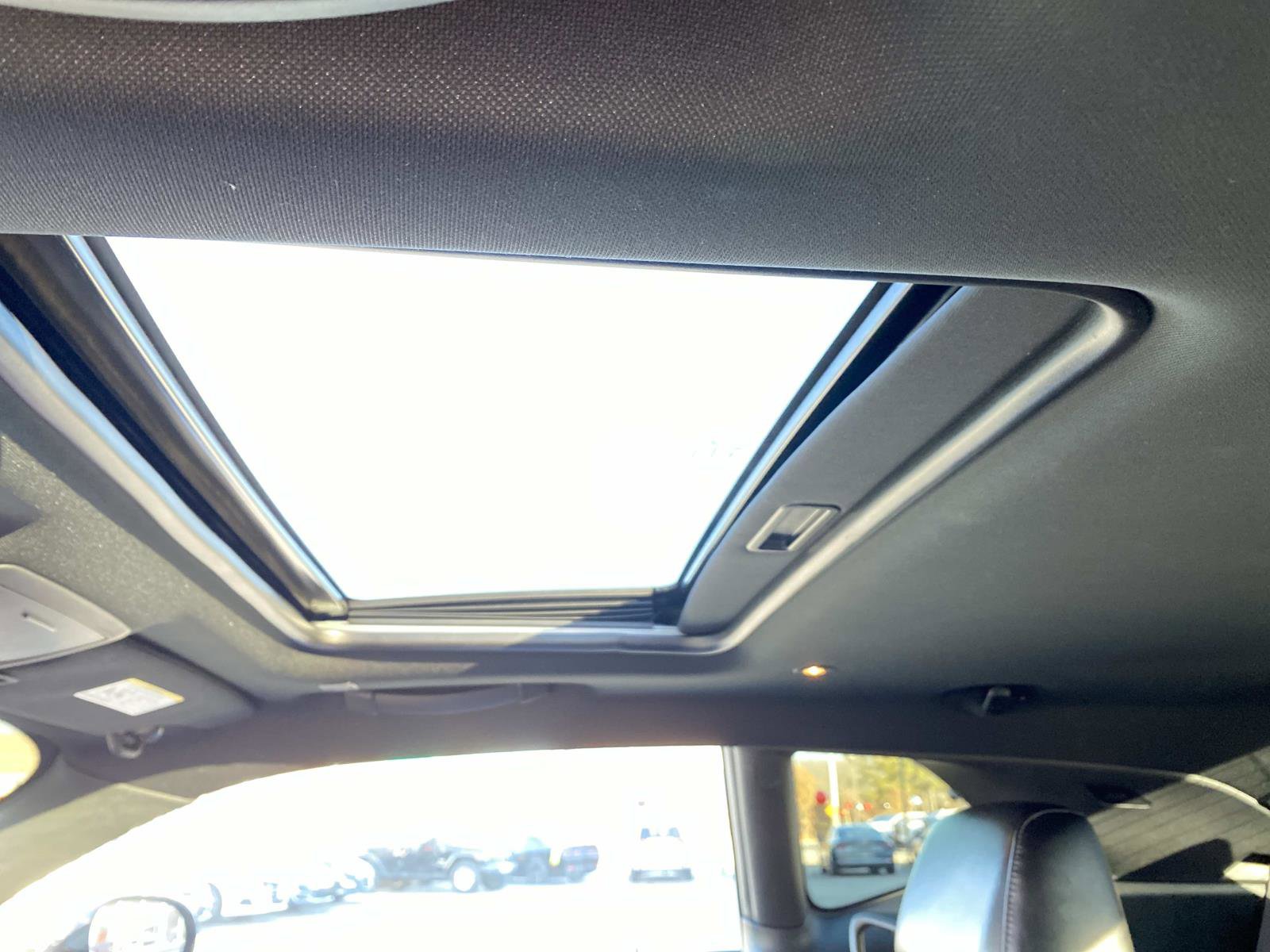 Used 2019 Dodge Challenger R/T Scat Pack w/ Shaker Package image 12