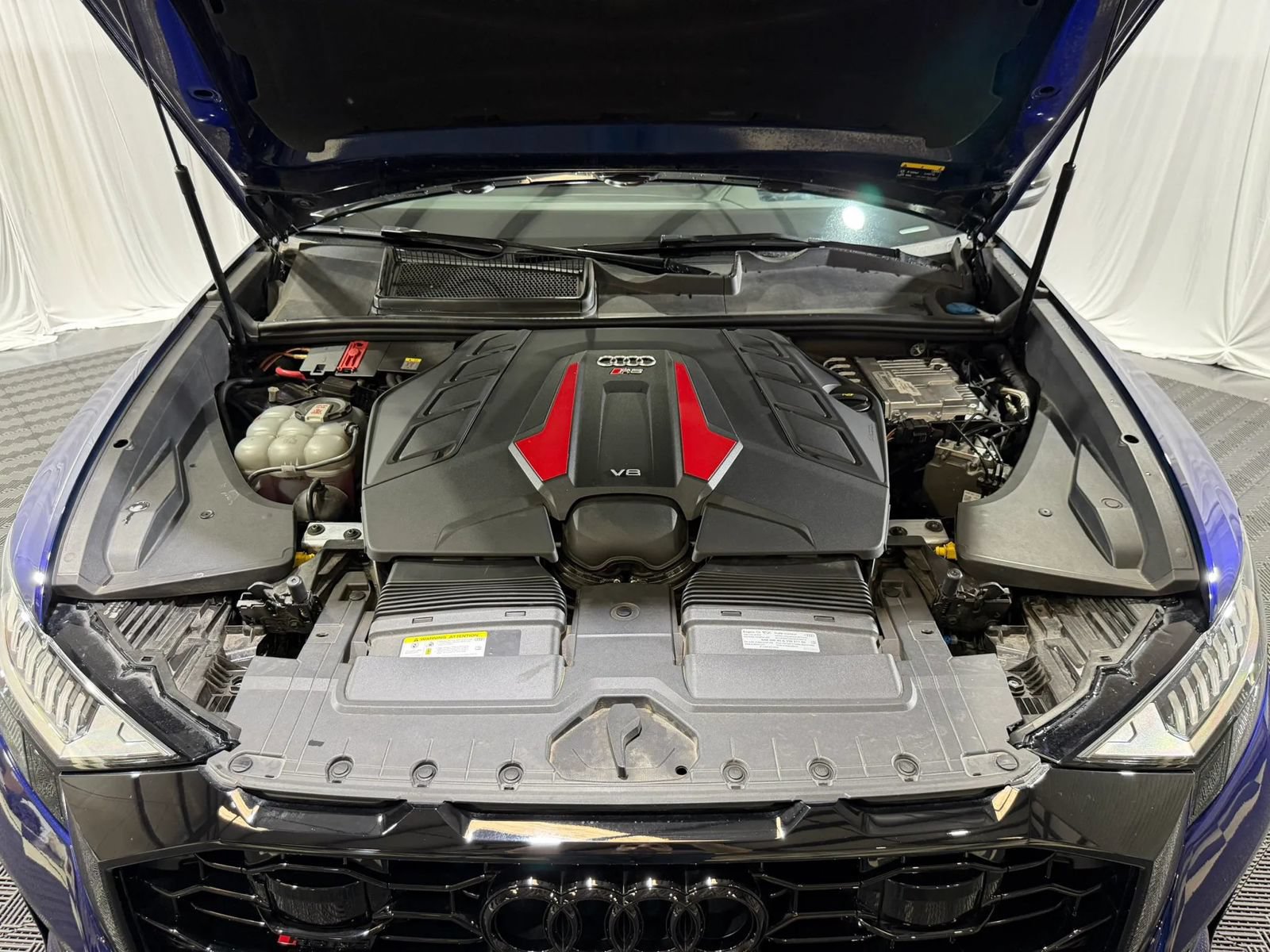 Used 2022 Audi RS Q8 w/ Black Optic Package AWD/4WD image 35