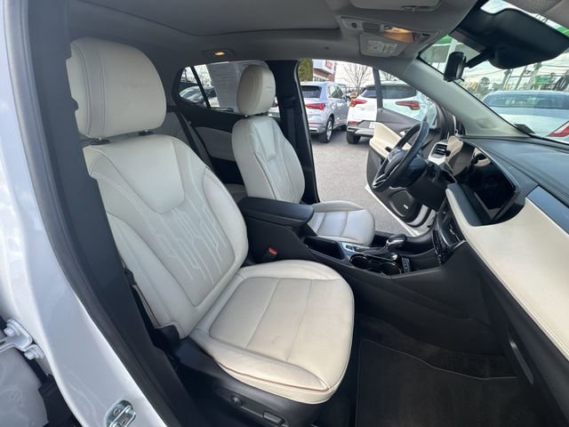 Certified 2024 Buick Encore GX Avenir w/ Avenir Technology Package AWD/4WD image 27