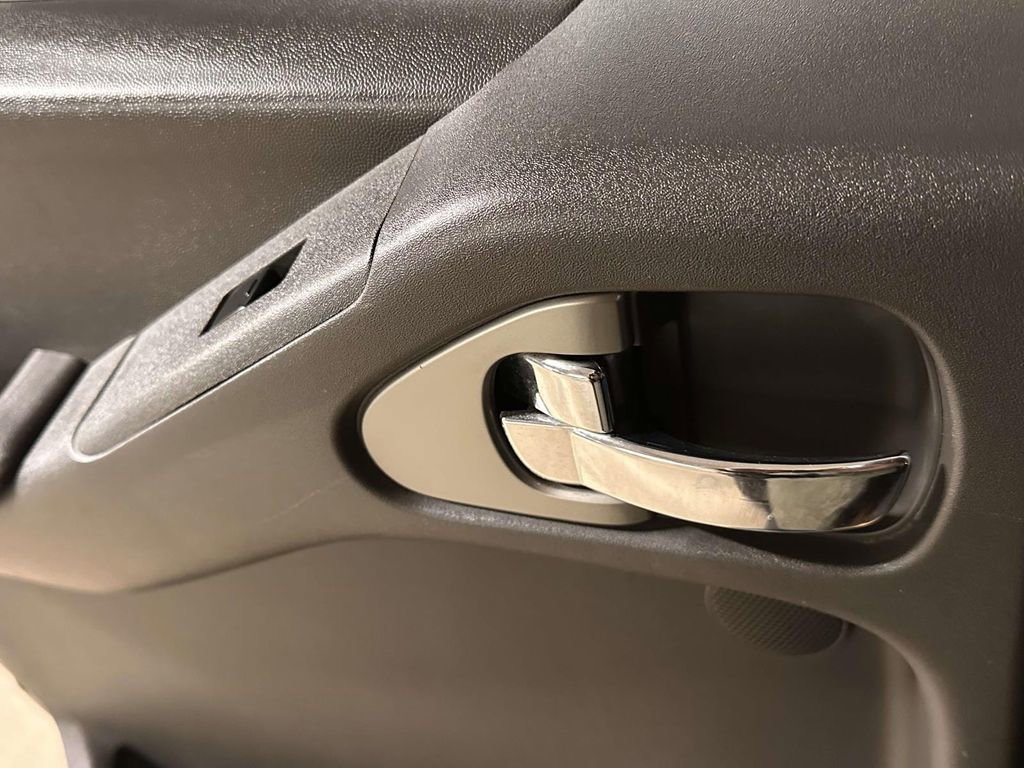 Used 2018 Nissan Frontier PRO-4X w/ Pro-4x Luxury Package image 22