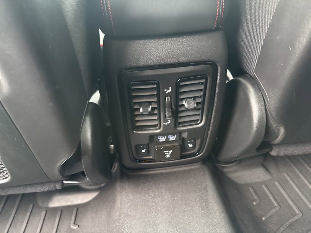 Certified 2023 Dodge Durango R/T image 23