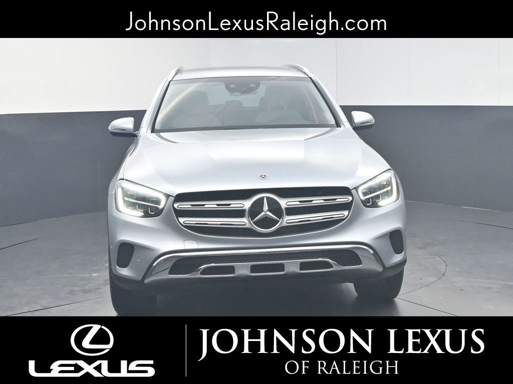 Used 2022 Mercedes-Benz GLC 300 4MATIC image 4