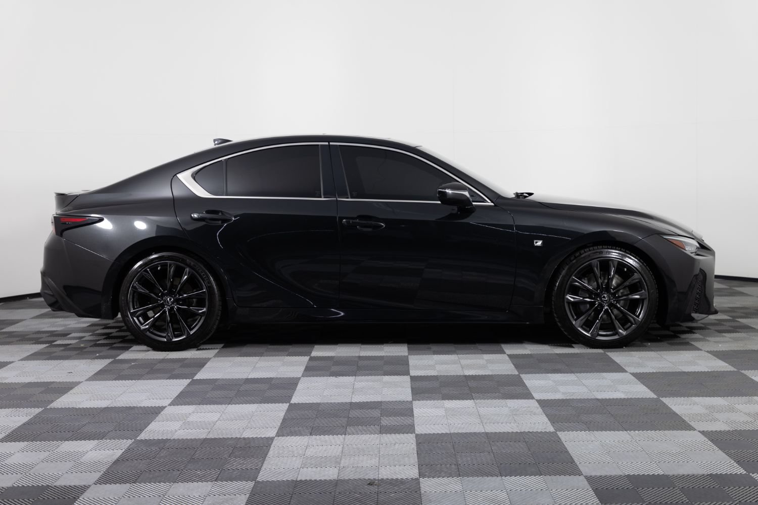 Used 2021 Lexus IS 350 F Sport w/ Accessory Package 2 RWD image 9