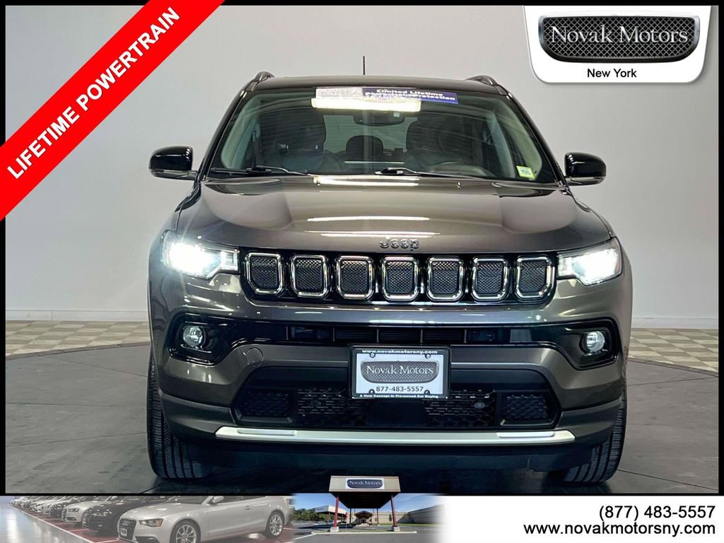 Used 2022 Jeep Compass Limited w/ Sun and Sound Group AWD/4WD image 2