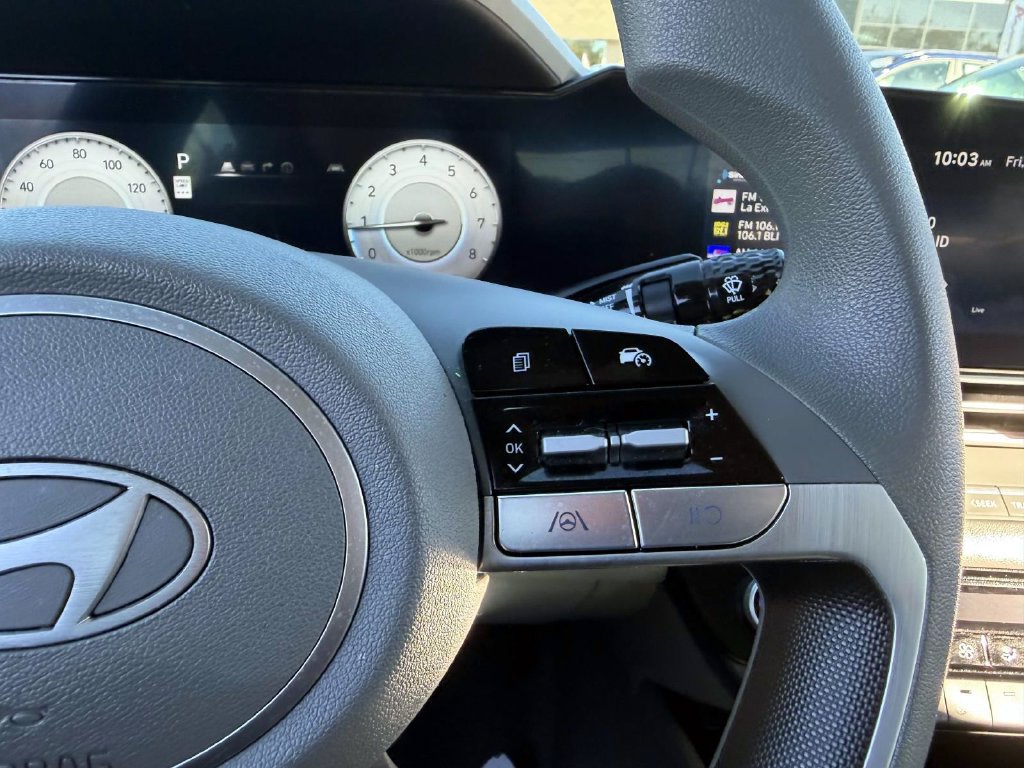 Certified 2024 Hyundai Elantra SEL FWD image 24