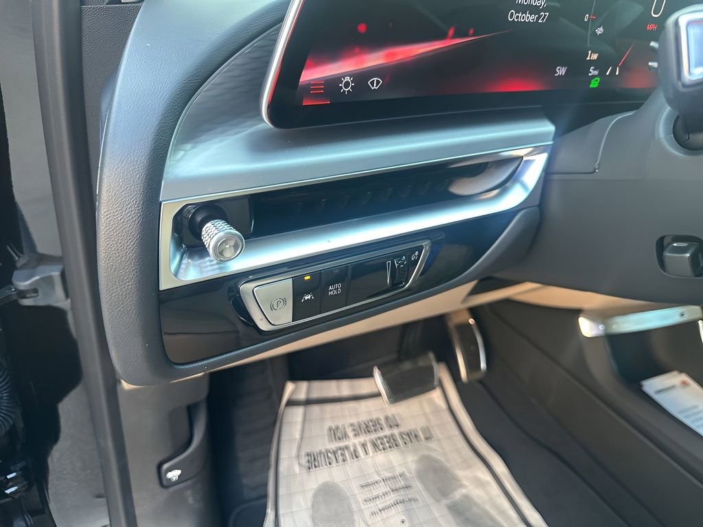 New 2026 Cadillac Lyriq V w/ Exterior Carbon Fiber Package image 29