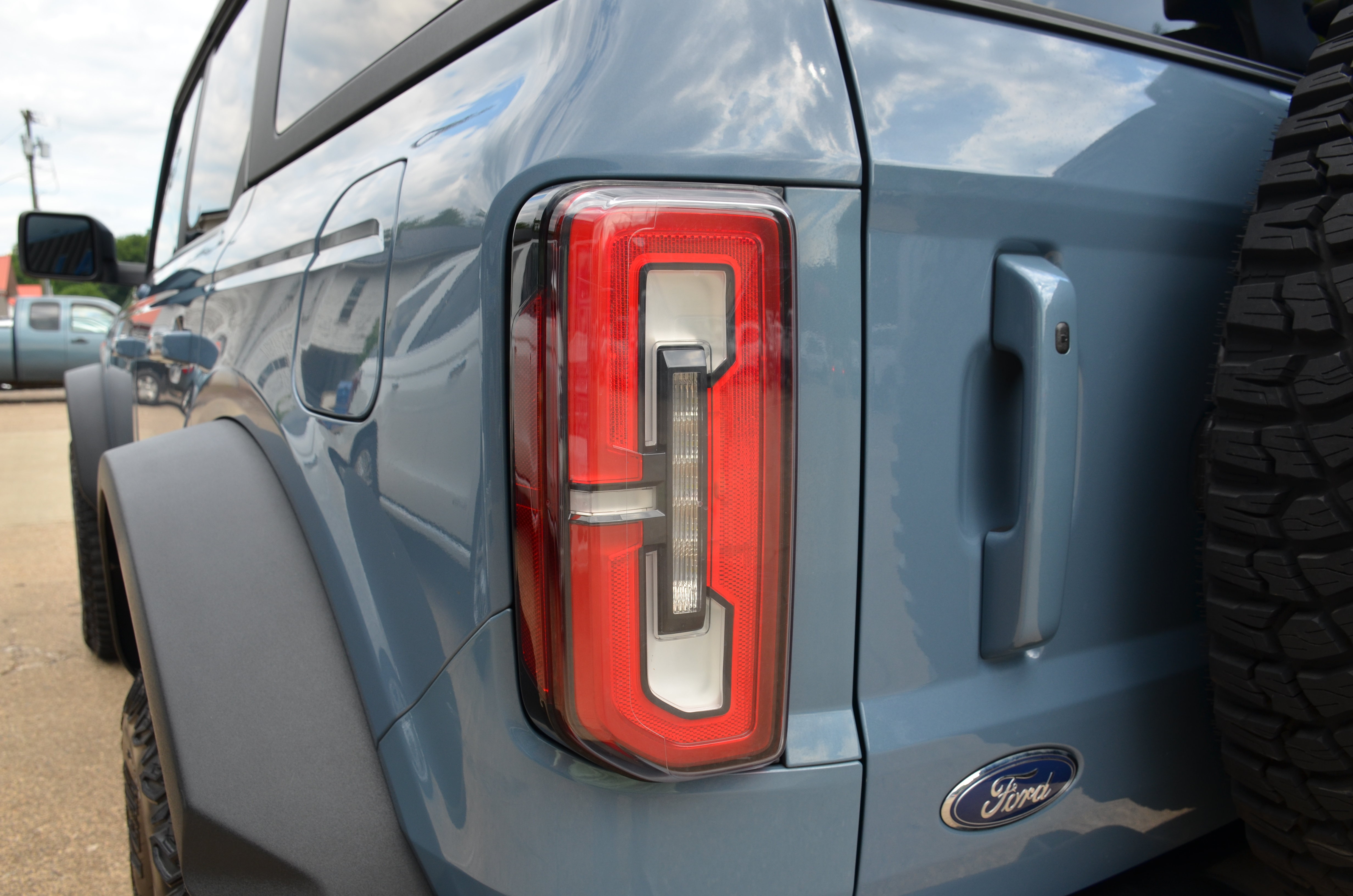 Used 2023 Ford Bronco Outer Banks w/ Sasquatch Package AWD/4WD image 10