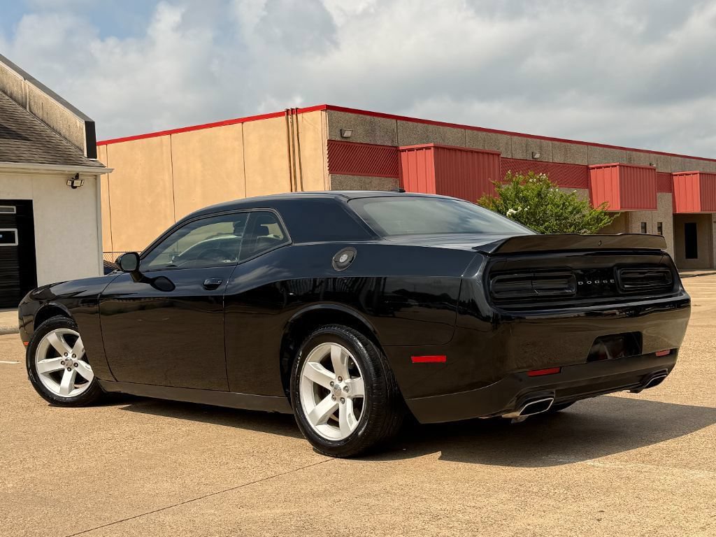 Used 2021 Dodge Challenger GT RWD image 7