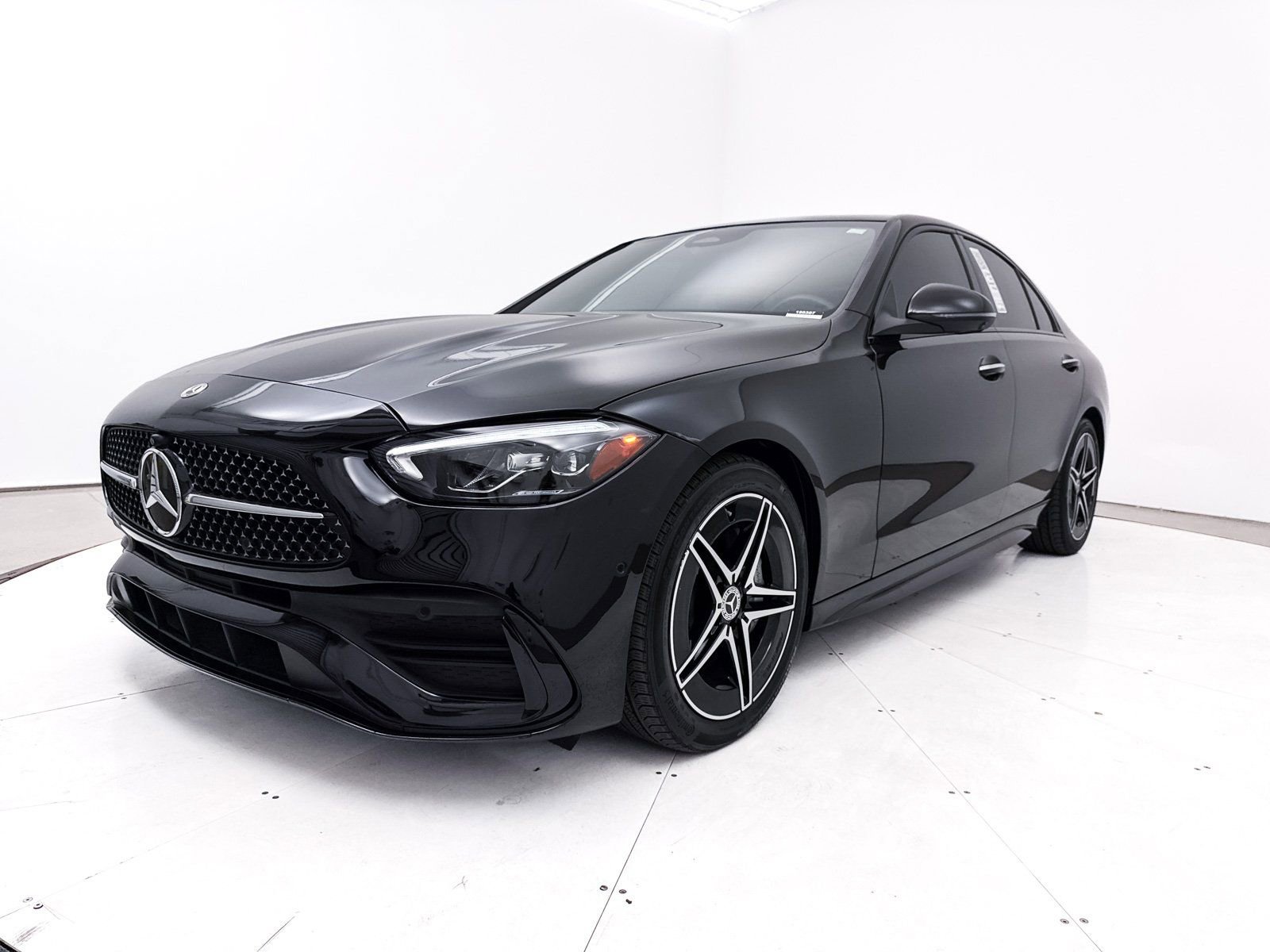 Used 2024 Mercedes-Benz C 300 4MATIC Sedan w/ AMG Line w/ Night Package image 15