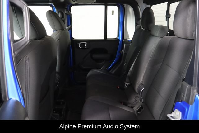 Used 2022 Jeep Gladiator Sport AWD/4WD image 17