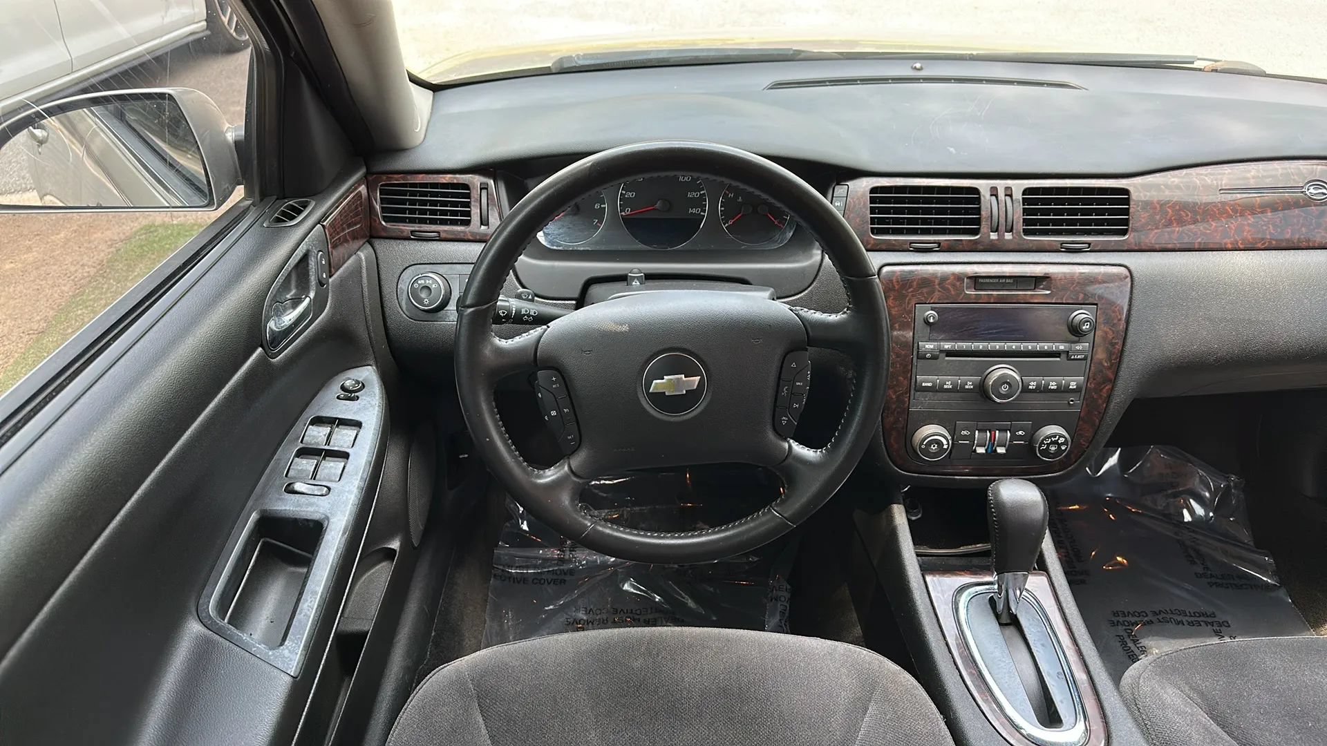 Used 2012 Chevrolet Impala LT FWD image 26