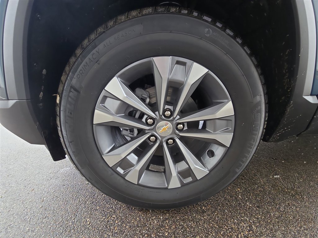 New 2026 Chevrolet Equinox LT image 32