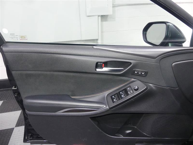 Used 2019 Toyota Avalon Touring w/ Advanced Safety Package image 18