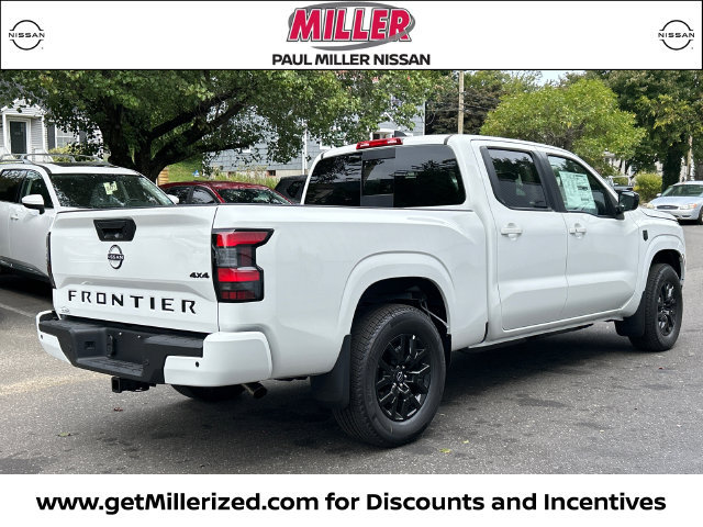 New 2026 Nissan Frontier SV w/ All-Weather Content Package AWD/4WD image 2