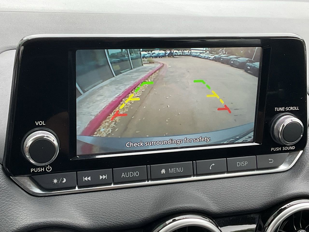 Used 2025 Nissan Sentra S image 30