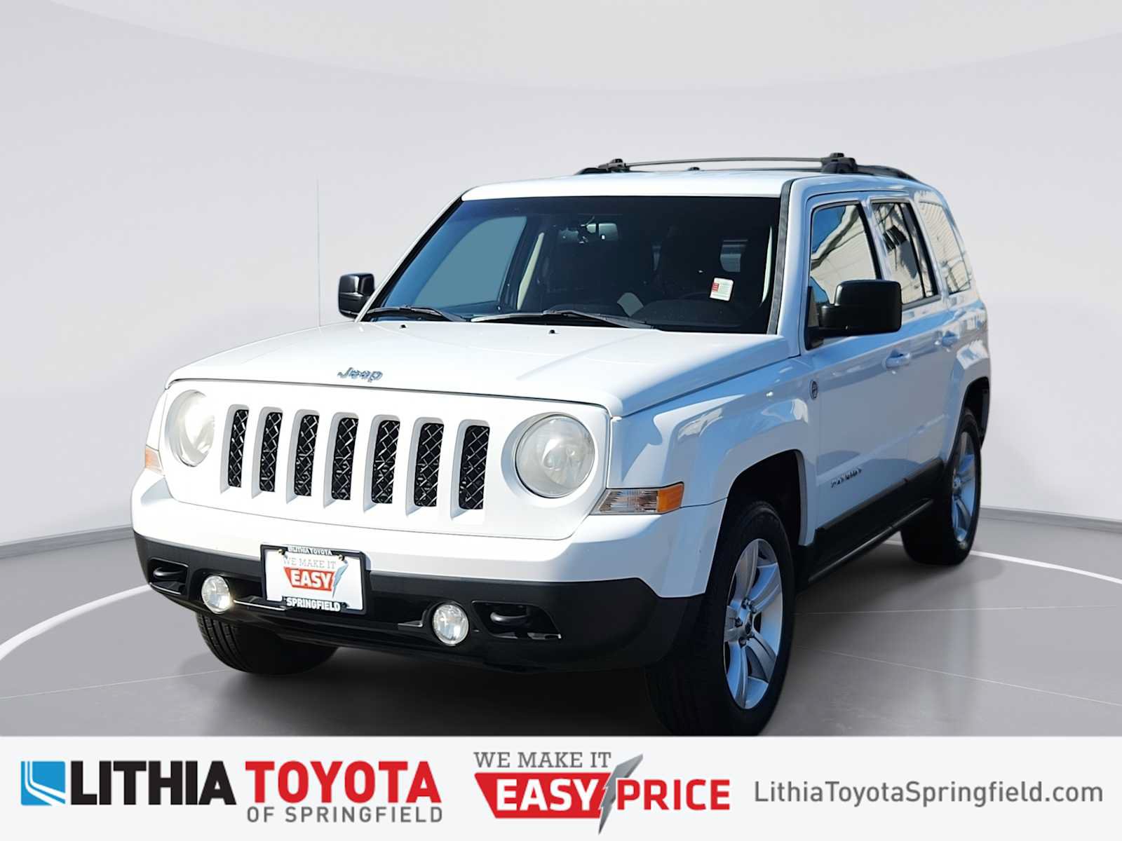 Used 2014 Jeep Patriot Latitude AWD/4WD image 1