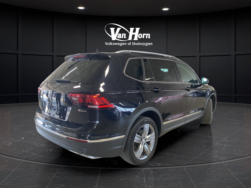 Used 2020 Volkswagen Tiguan SEL AWD/4WD image 7