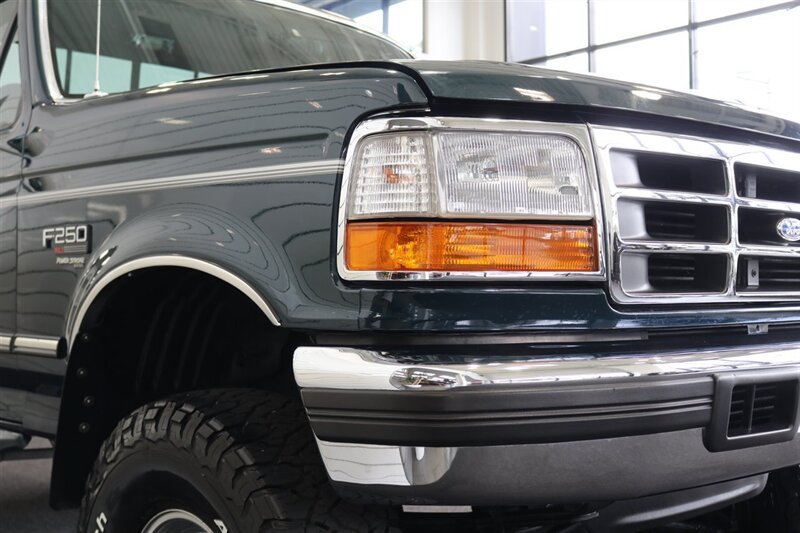 Used 1995 Ford F250 4x4 Regular Cab image 36