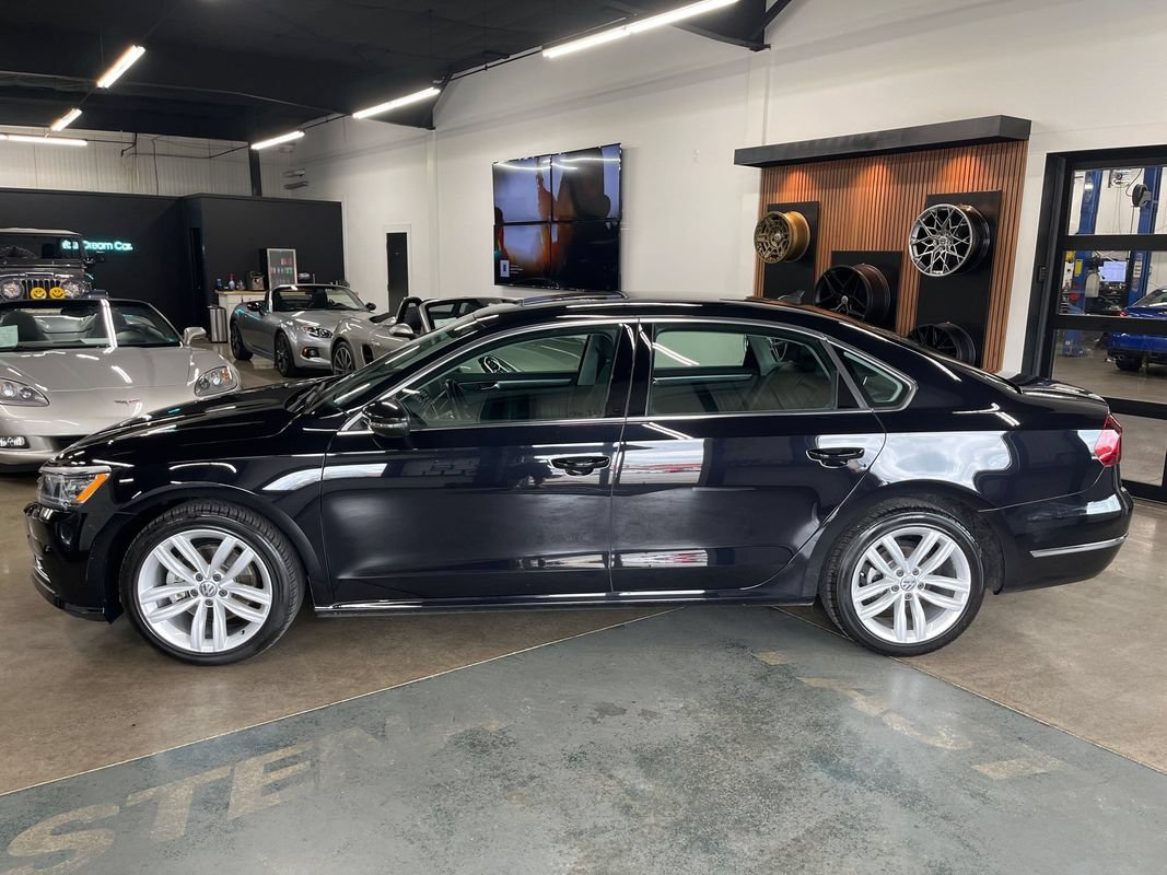 Used 2018 Volkswagen Passat 2.0T SE FWD image 5