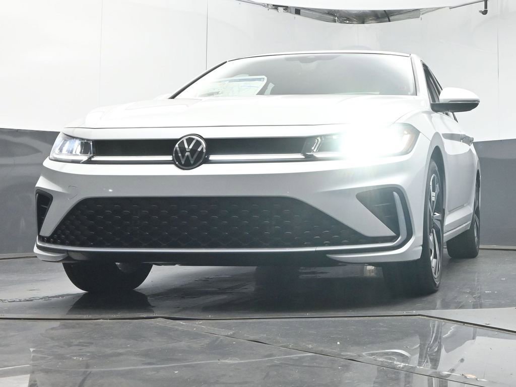 New 2026 Volkswagen Jetta SEL image 35