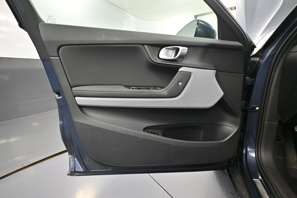 Used 2024 Polestar Polestar 2 AWD/4WD image 14