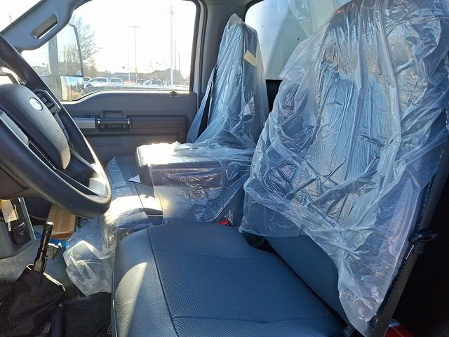Used 2023 Ford F650 2WD Regular Cab Super Duty image 12