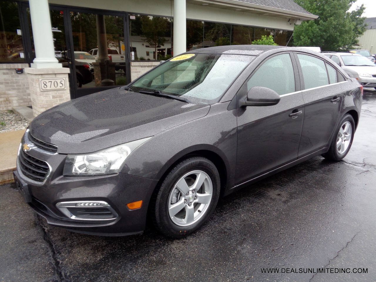 Used 2016 Chevrolet Cruze LT FWD image 1
