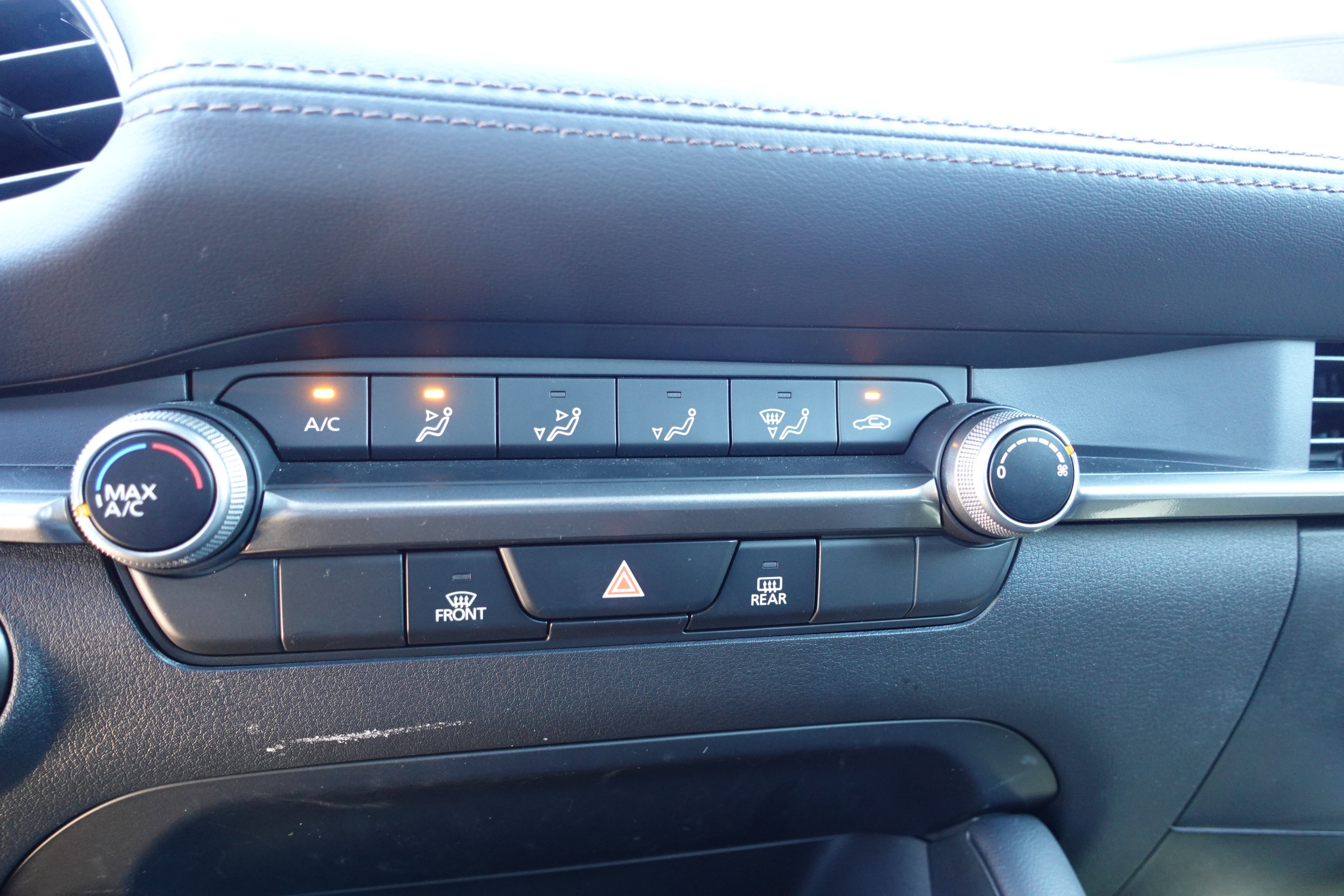 Certified 2025 MAZDA MAZDA3 s image 18